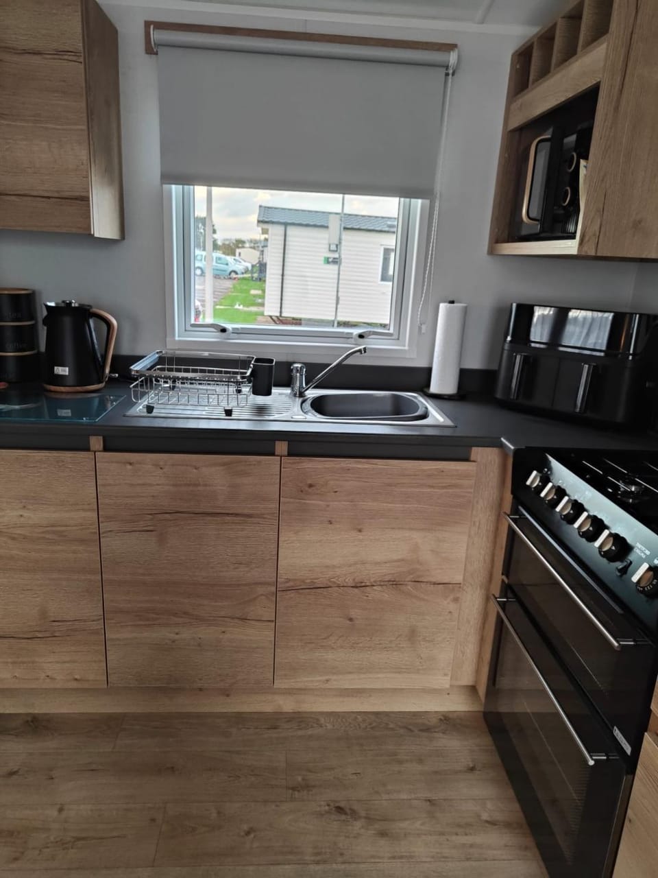 3 Bedroom Static Caravan, Sleeps 8, New 2025! Campground/ 
RV Resort in Whitley Bay