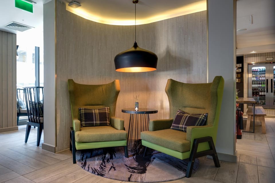 Lounge or bar