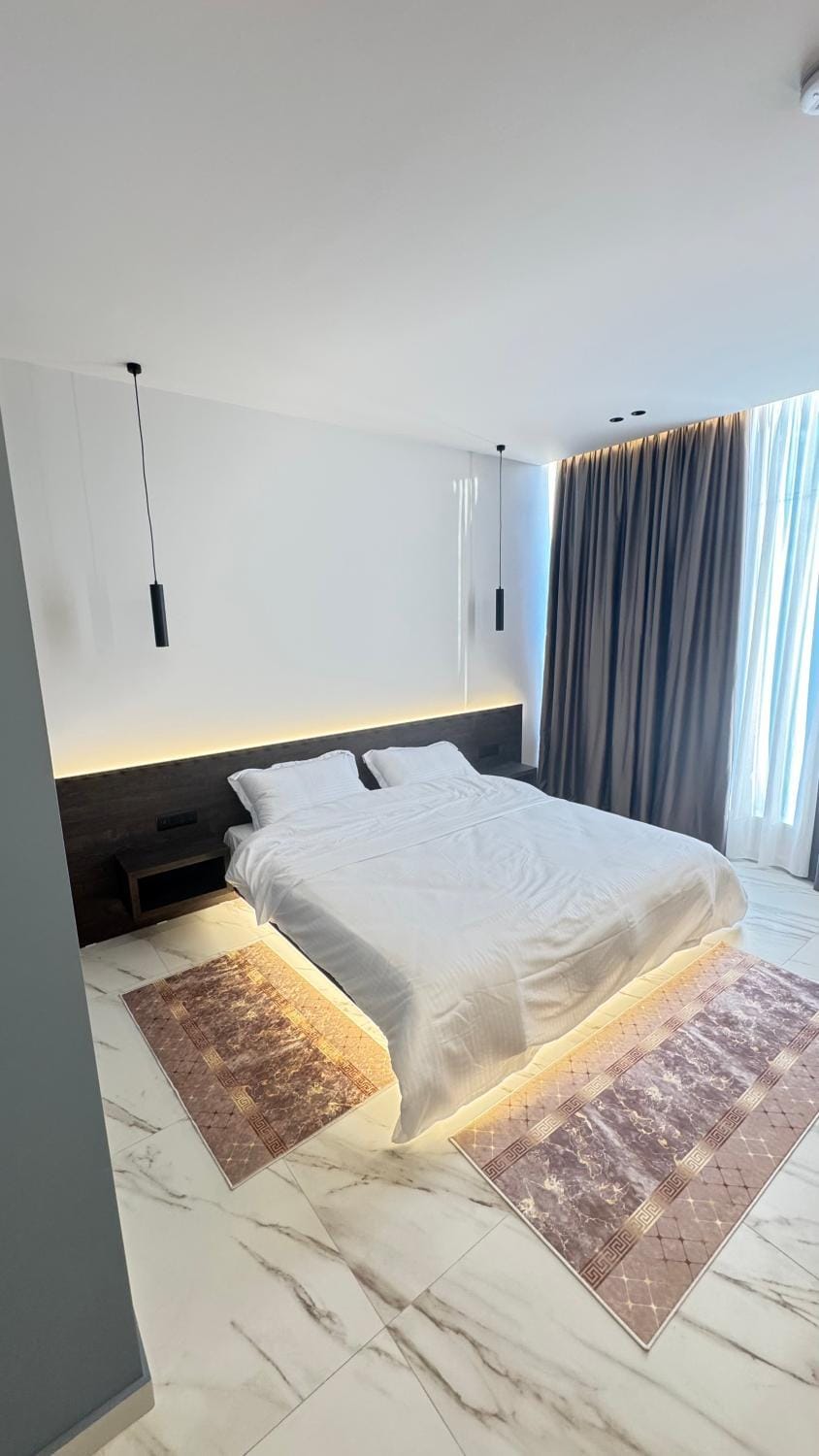 Bed, TV and multimedia