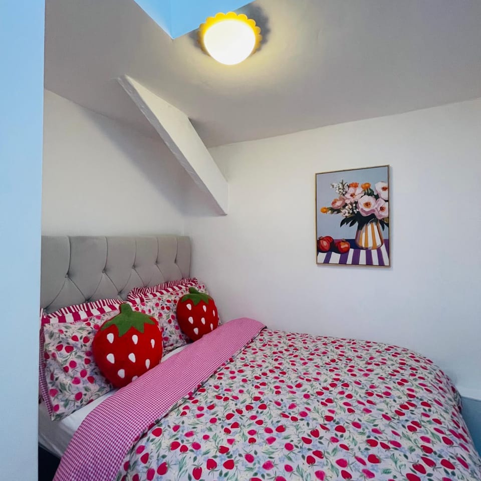 Bear Cottage - Waterfall Country House in Wales