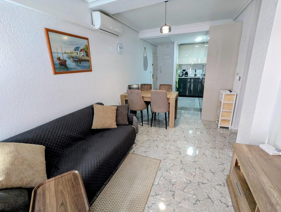 Zammit Ocean Breeze Apartment in Torrevieja