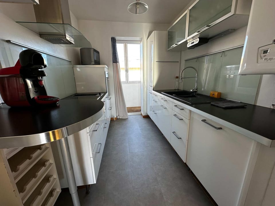 Appartement T3 a 500 m de la plage et des commerces Apartment in Occitanie