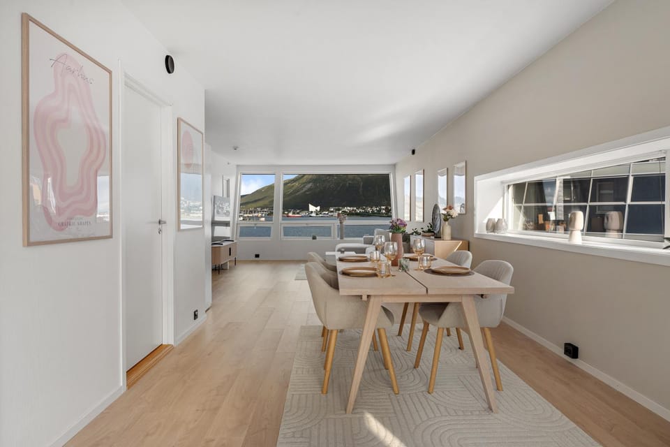 Scandinavian Bliss by Paramount Apartment in Tromso
