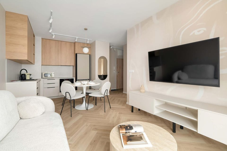 TV and multimedia, Kitchen or kitchenette, Living room, Seating area, Dining area, Evening entertainment