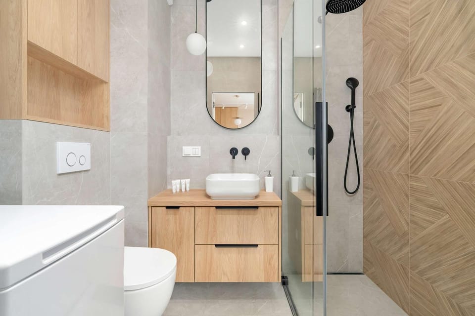 Shower, Toilet, Bathroom, towels