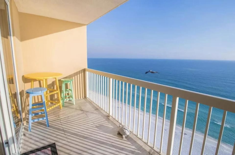 Book Me Baby! Beach Penthouse at Pelican Beach Apartment in Destin