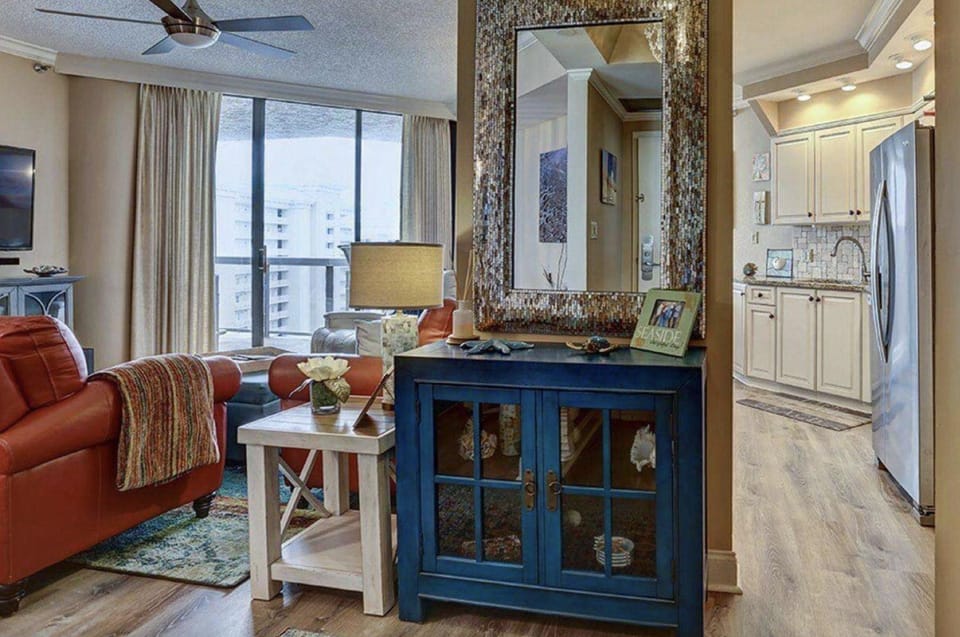 Spongebob at Surfside #910! Gulf Views Apartment in Miramar Beach