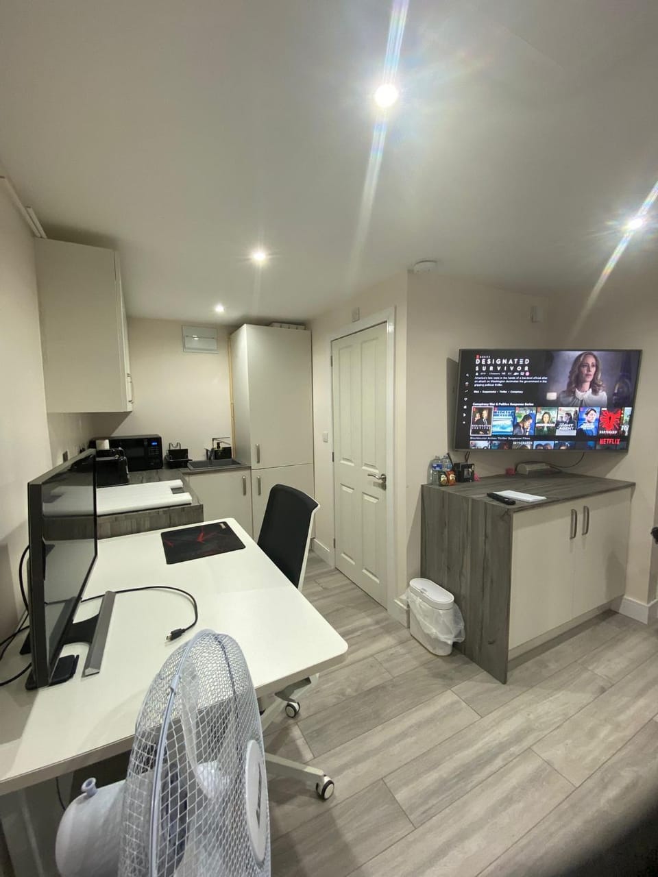 TV and multimedia, Kitchen or kitchenette