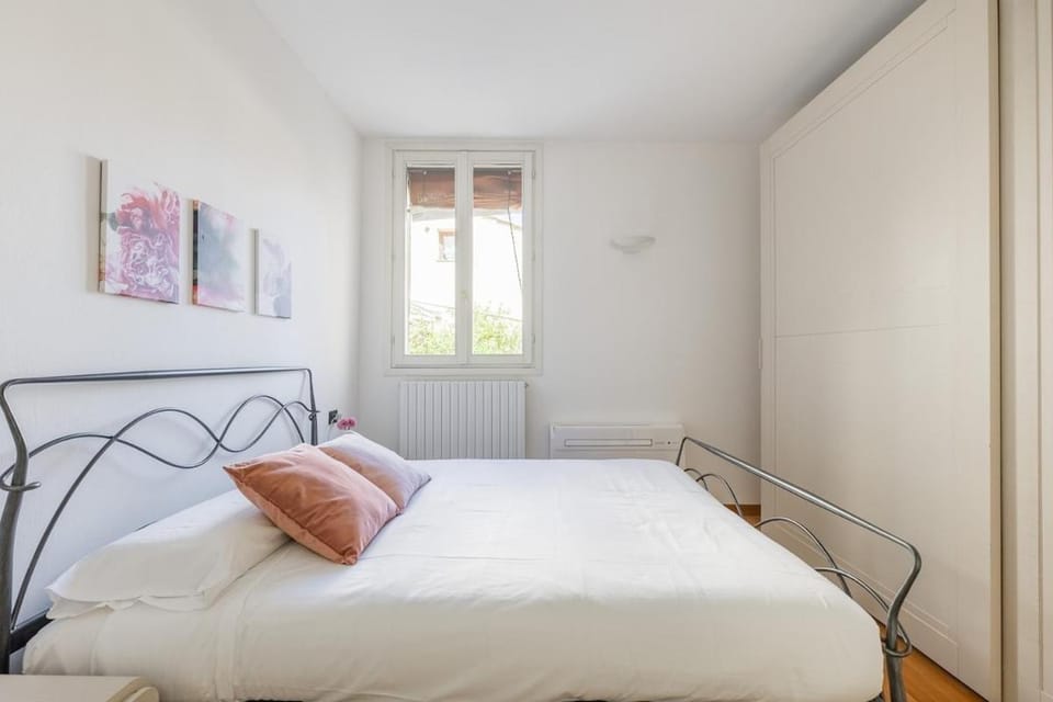 Del Carro 11 by Bologna District Apartment in Bologna