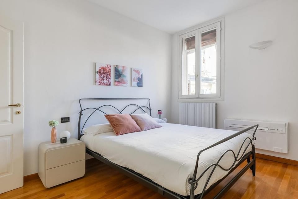 Del Carro 11 by Bologna District Apartment in Bologna