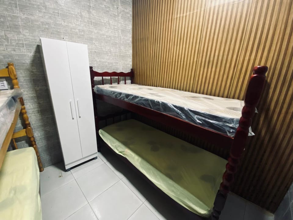Bedroom, wardrobe