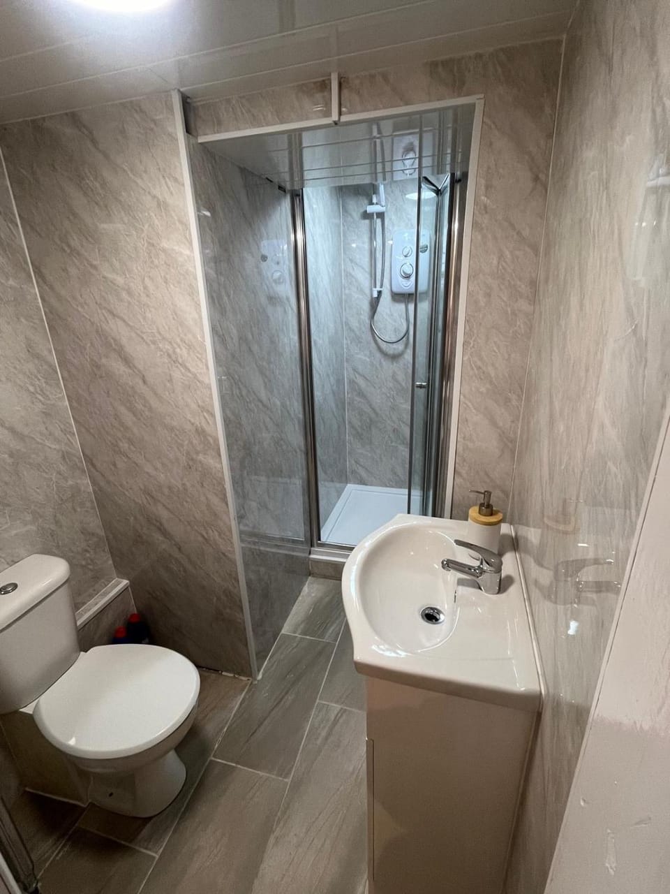 The Dublin Packet Room No6 Bed and Breakfast in Wales