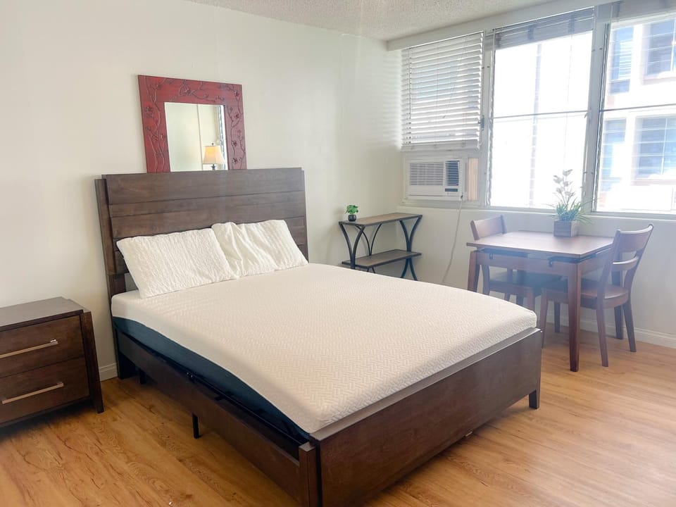 Aloha Waikiki Studio Ainahau Gardens Apartment in Honolulu