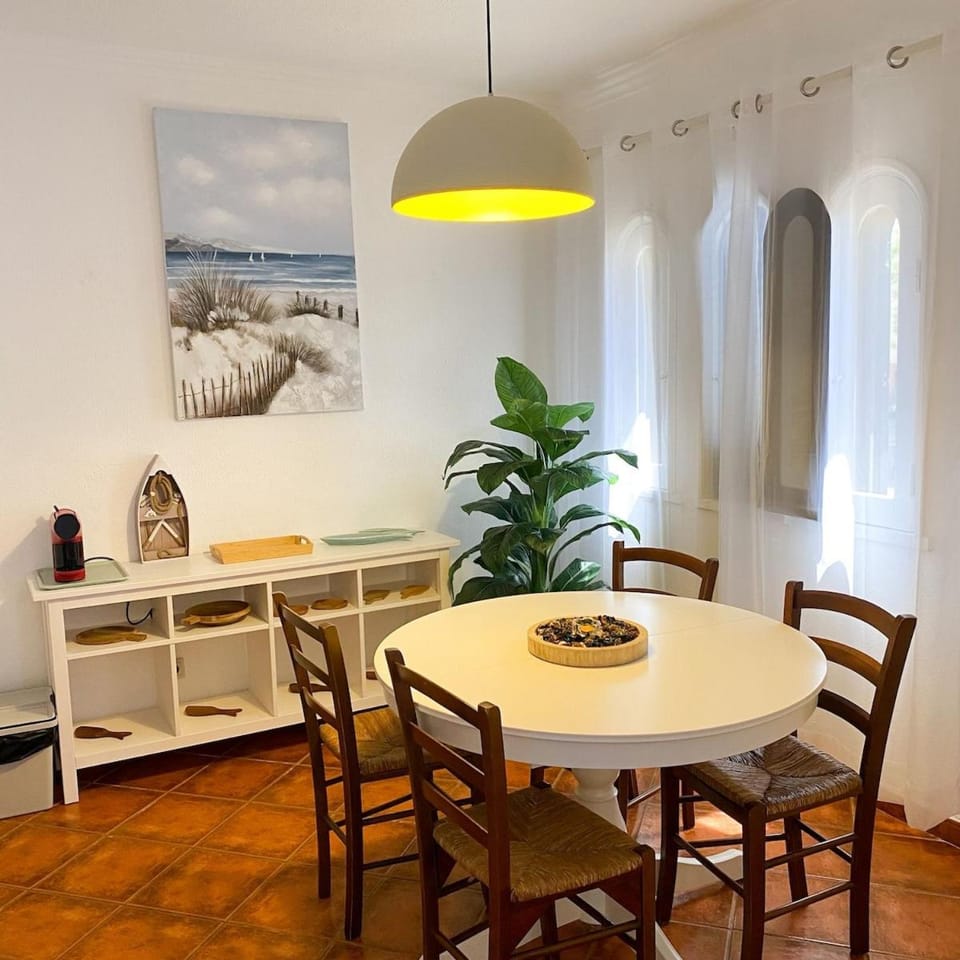Charming Retreat at Casa Sarita Apartment in Carvoeiro