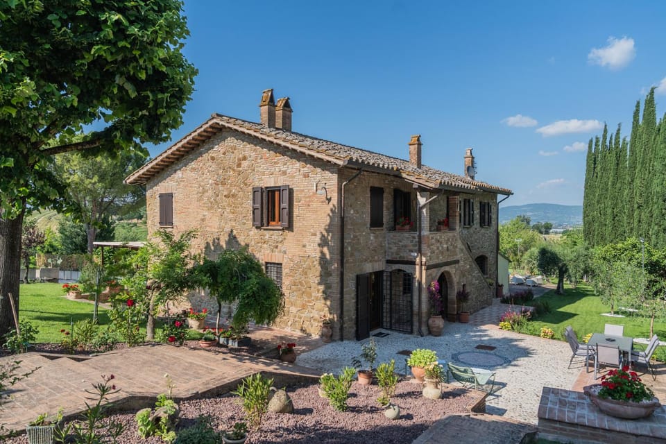 Podere Fonte Luxury Country House Villa in Umbria