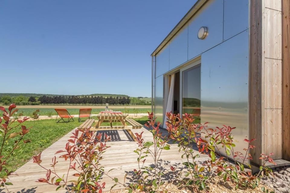 Property building, Patio