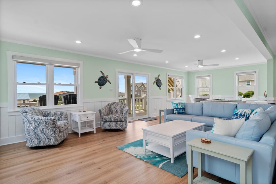 A Lil Salt n Lime by Emerald Isle Realty House in Emerald Isle