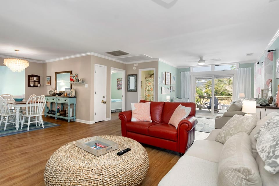 Bikini Bottom by Emerald Isle Realty House in Emerald Isle