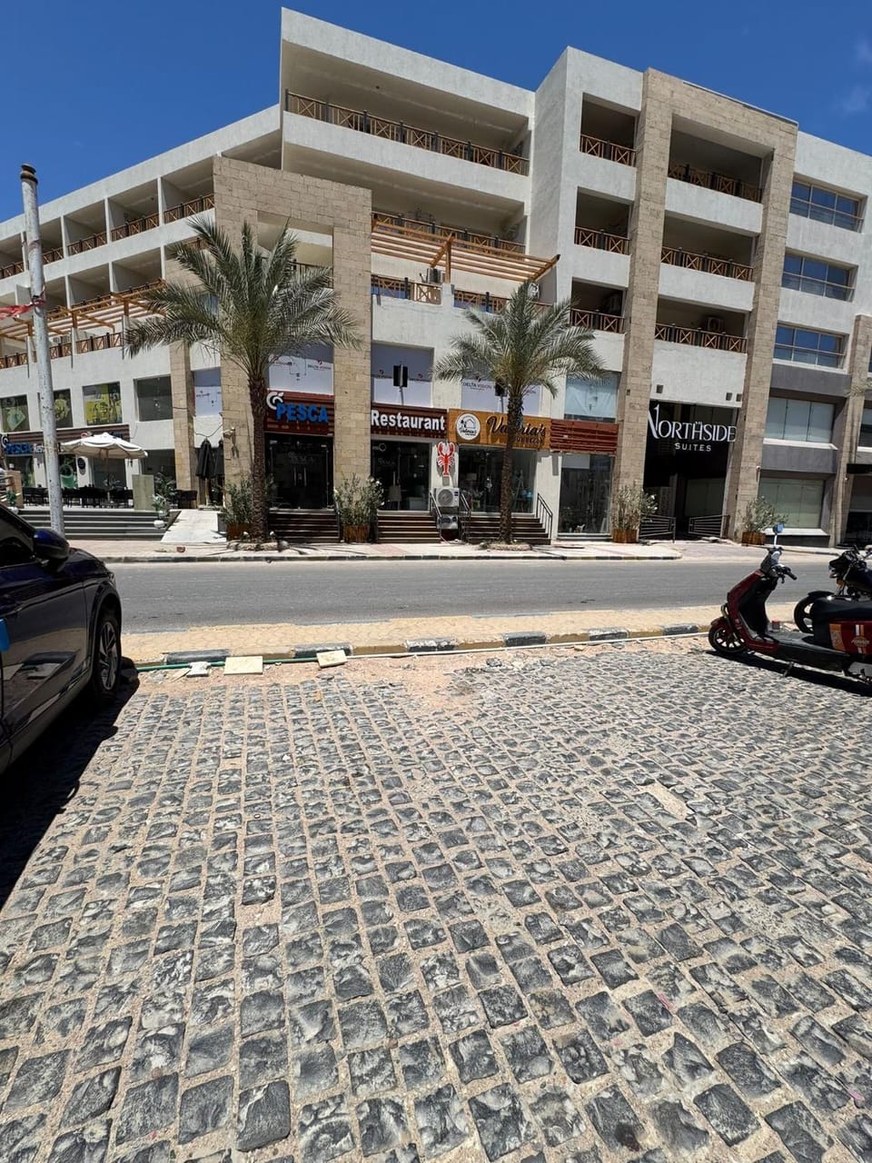 El Hambra Compound Apartment in Hurghada