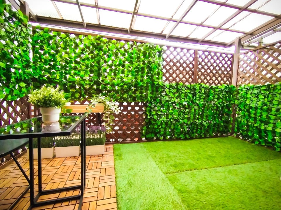 Garden, Balcony/Terrace