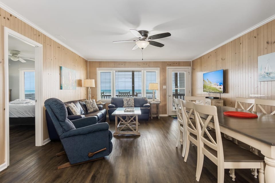Paradise East by Emerald Isle Realty House in Emerald Isle