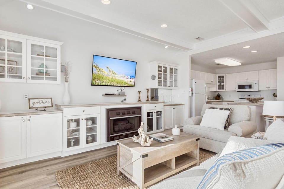 Pier Pointe 5 A-3 West by Emerald Isle Realty Apartment in Emerald Isle