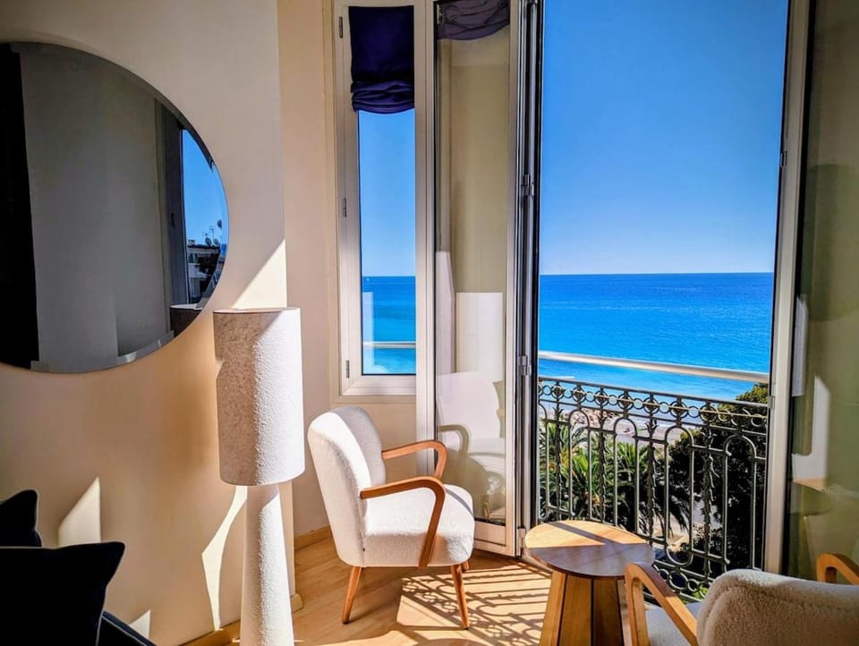 Seating area, Sea view