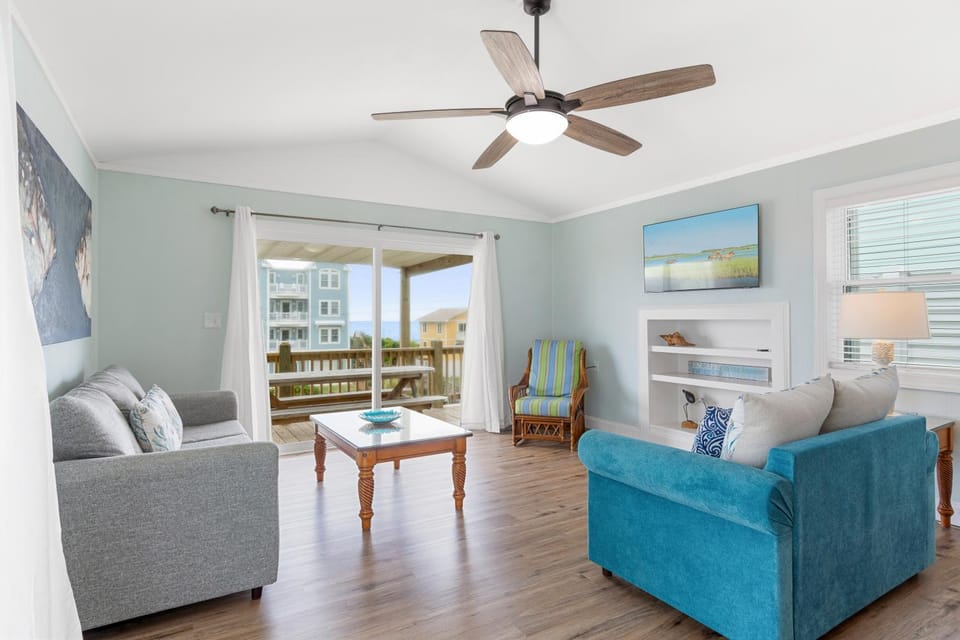 Summer Breeze East by Emerald Isle Realty House in Emerald Isle