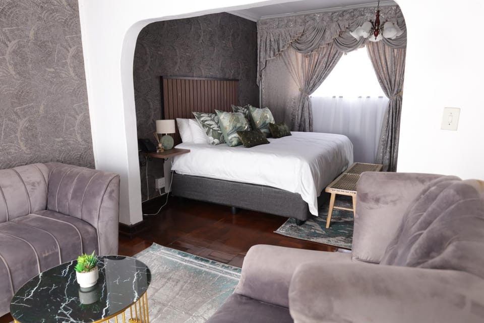 GBL Reine Chateau Hotel in South Africa