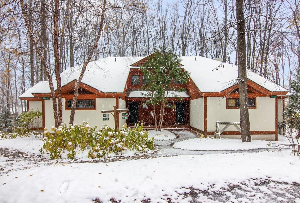 Property building, Winter