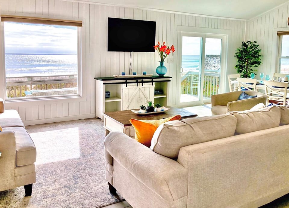 Carolina Clipper West by Emerald Isle Realty House in Emerald Isle
