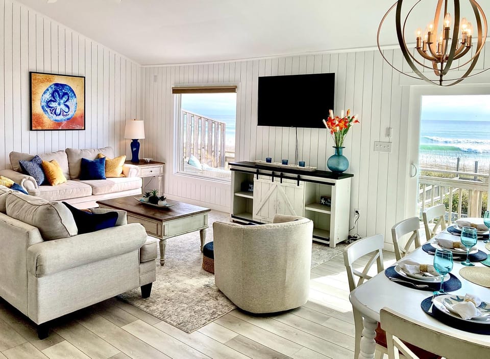 Carolina Clipper West by Emerald Isle Realty House in Emerald Isle