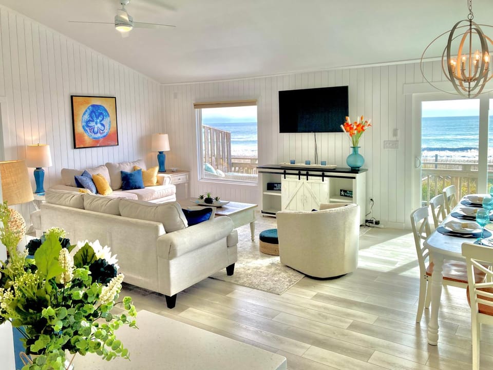 Carolina Clipper West by Emerald Isle Realty House in Emerald Isle