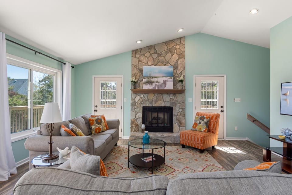 Indigo Horizon by Emerald Isle Realty House in Emerald Isle