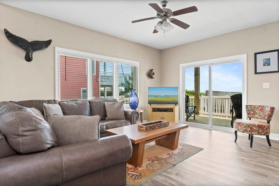 Loving Life East by Emerald Isle Realty House in Emerald Isle