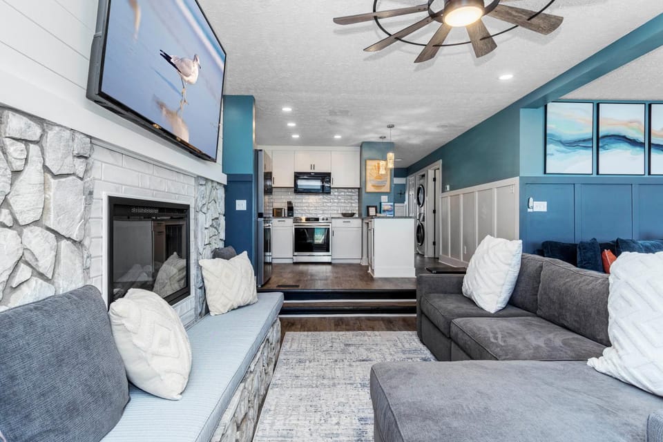 Ocean Reef 4 A-1 by Emerald Isle Realty Apartment in Emerald Isle