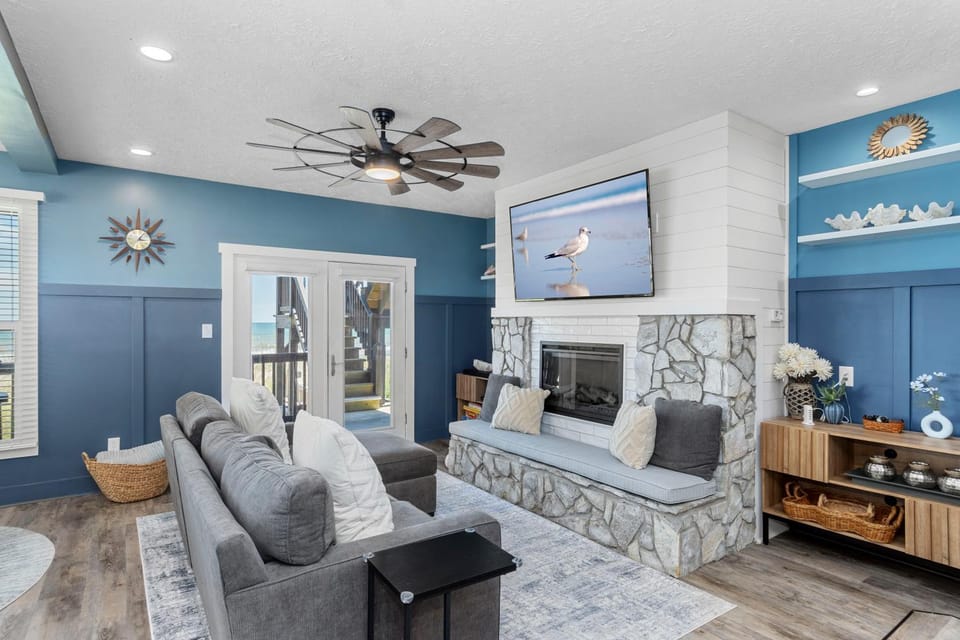 Ocean Reef 4 A-1 by Emerald Isle Realty Apartment in Emerald Isle