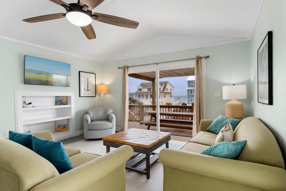 Summer Breeze West by Emerald Isle Realty House in Emerald Isle