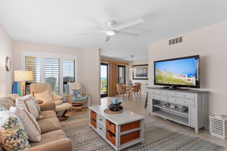 Summer Winds C-122 by Emerald Isle Realty Apartment in Indian Beach
