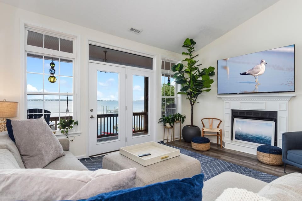 The Emerald Belle by Emerald Isle Realty House in Emerald Isle