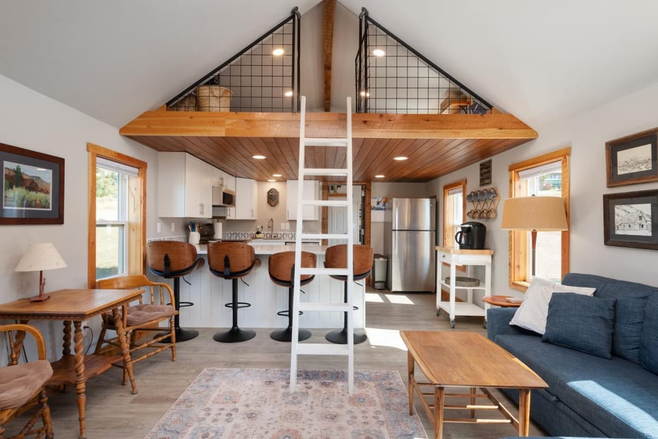 Living room, Dining area, kitchen