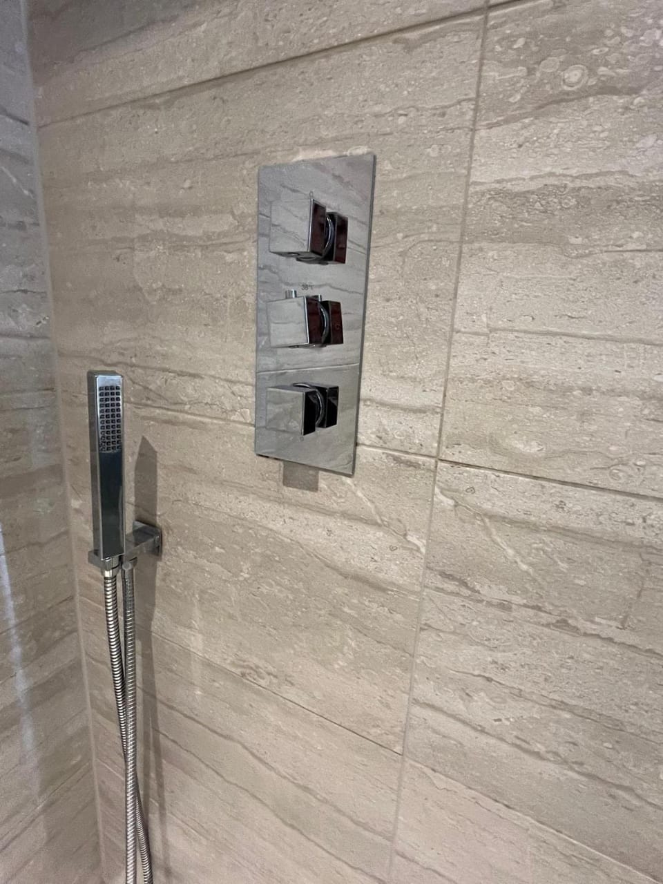Modern Apartment - Central Location - Parking Apartment in Liverpool