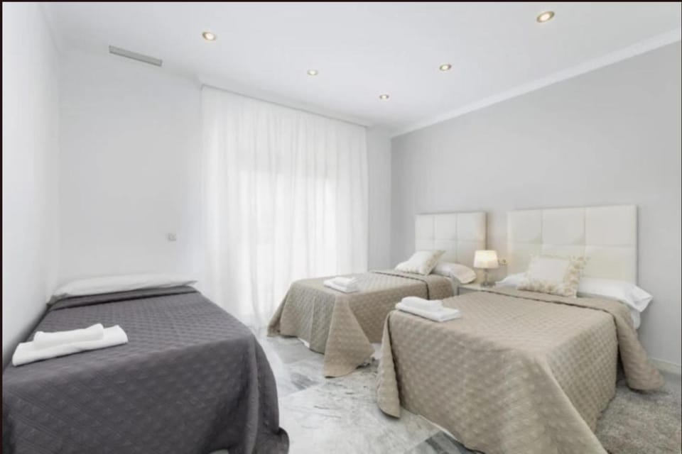 Elegant Villa Retreat with Lush Gardens Villa in Marbella