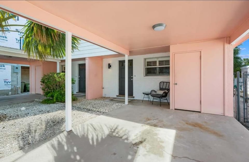 Summer Lovin' - Cozy Lido Key Beach House House in Lido Key