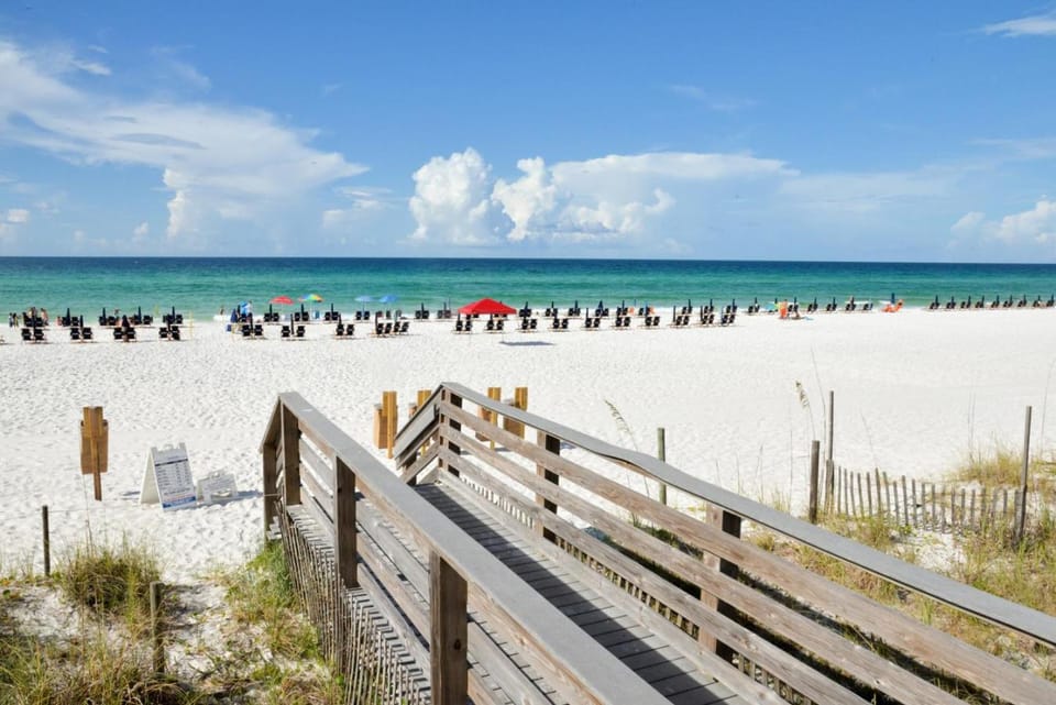 Nearby landmark, Beach