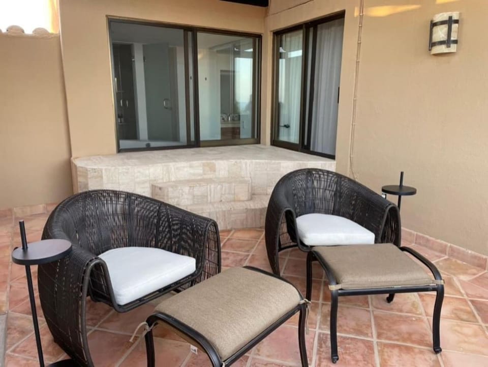 Balcony/Terrace, Seating area