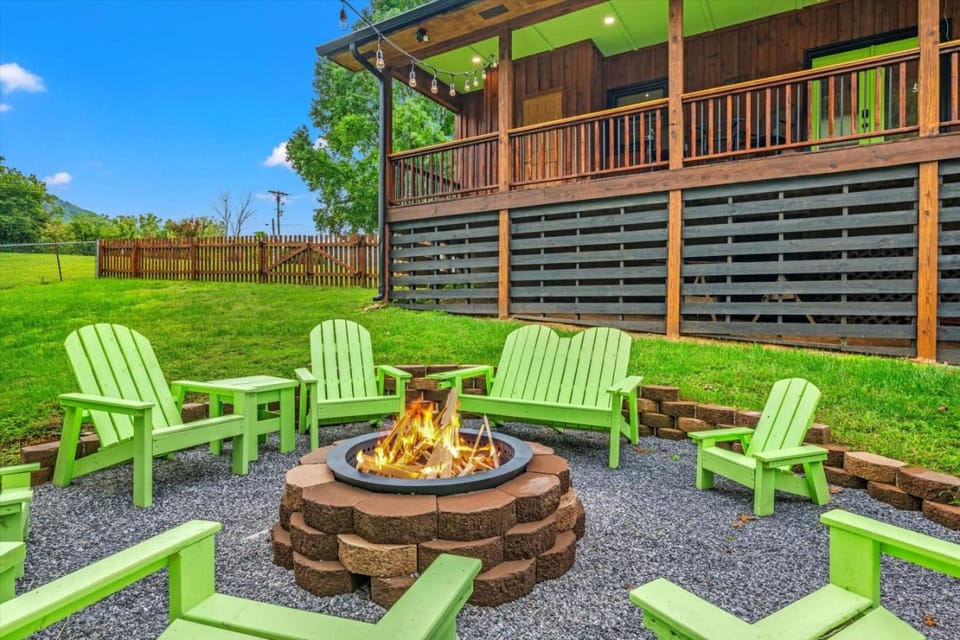 Garden, Seating area