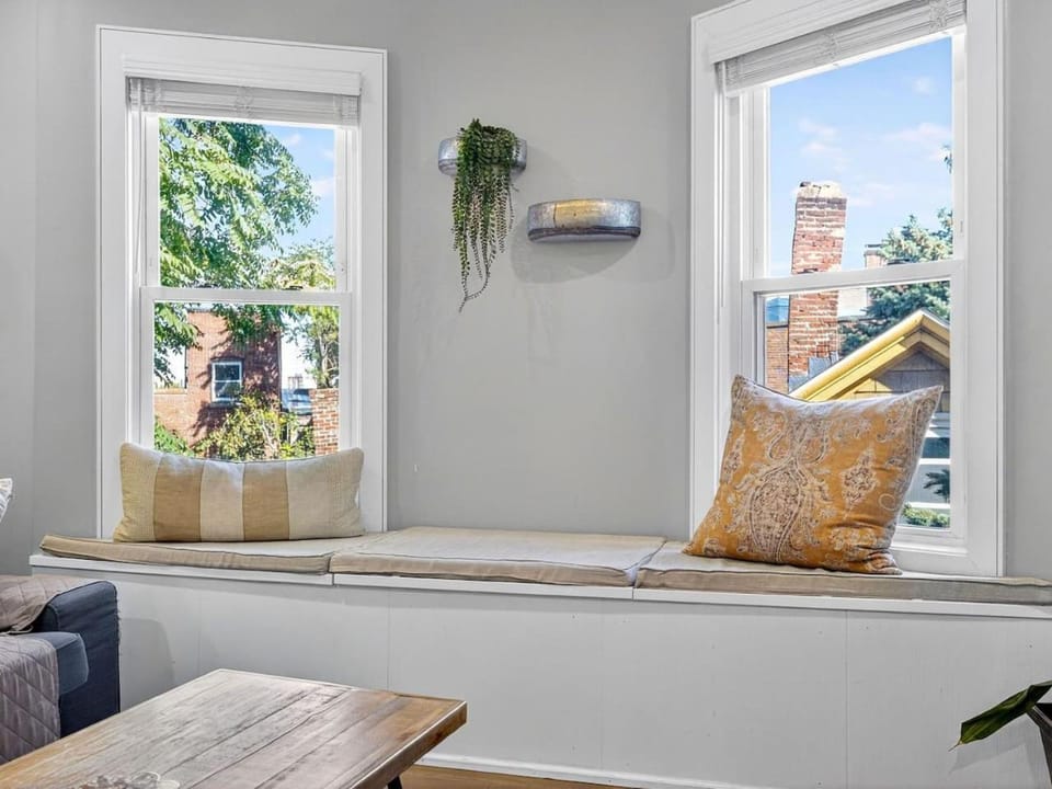 Luxury 3BR 2BA Boston Penthouse Apartment in Boston