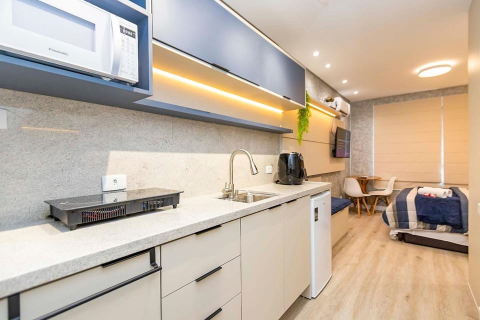Studio Completo para 3 pessoas com A/C - EIX0302 Apartment in Curitiba