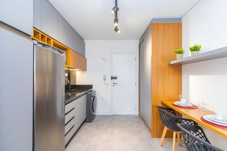 Studio Completo para 5 Pessoas Com Garagem-EIX0505 Apartment in Curitiba